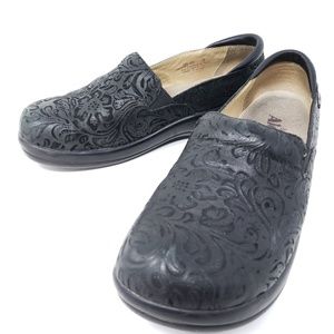 Alegria PG Lite KEL 431 Embossed Paisley Clogs